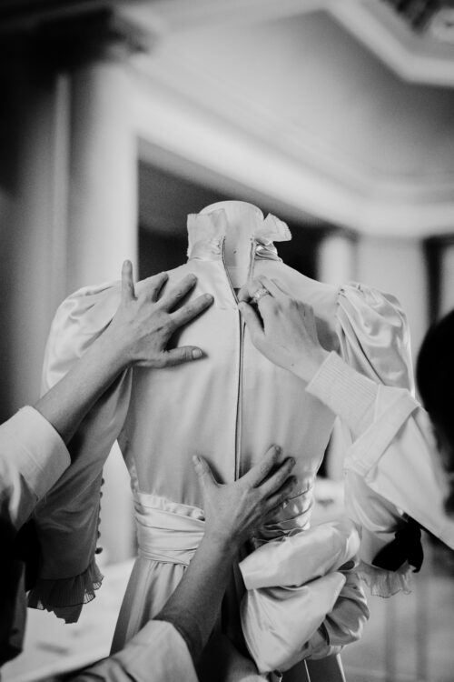 Mannequinât de vêtements Yves-Saint-Laurent